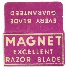 magnet-razor-blade-2 Magnet Razor Blade 2